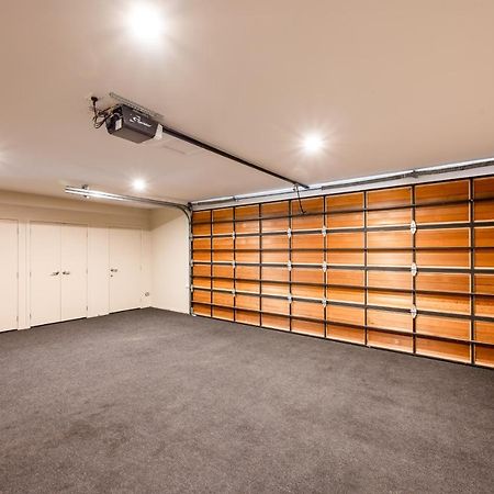 Luxury Lakeview Vista Apartment Wanaka Exteriör bild