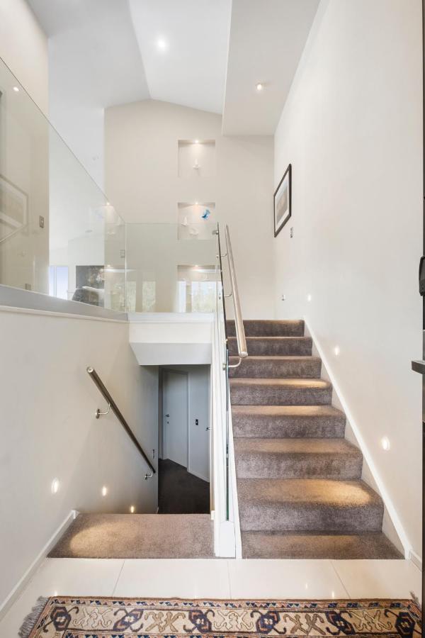 Luxury Lakeview Vista Apartment Wanaka Exteriör bild